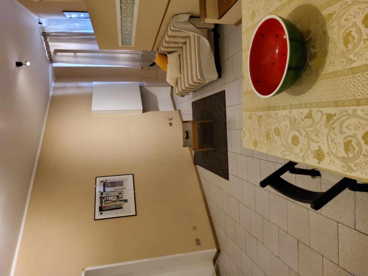 Antica Casa Oddone Appartement Asti Buitenkant foto